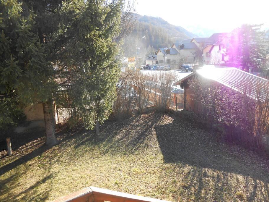 Le Picoulet : Appartement Tout Confort Coeur De Village Allos Luaran gambar